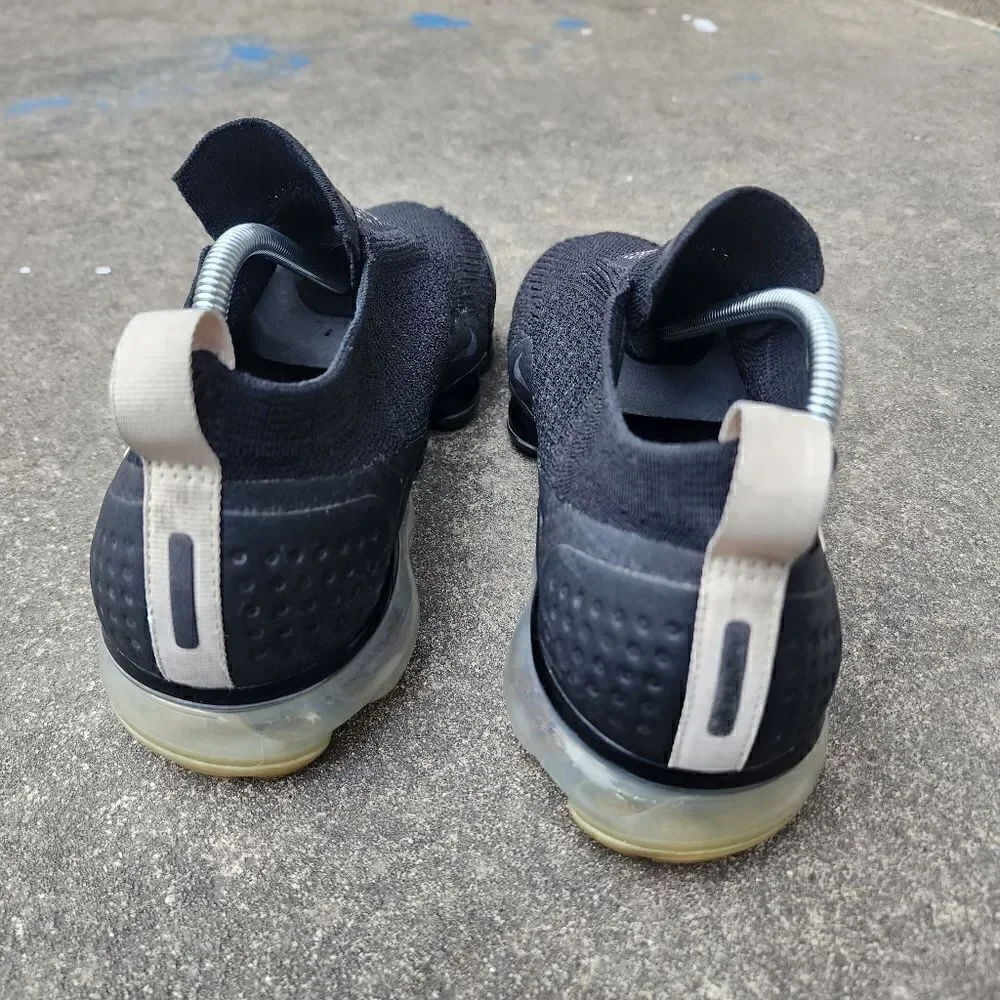 Nike VaporMax Moc 2 - Womens Running Shoes - SIZE 8